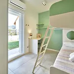Apartmentsgarda - Il Leccio شقة *