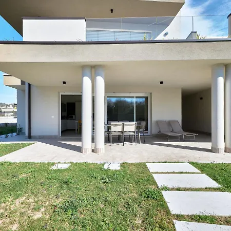 شقة Apartmentsgarda - Il Leccio